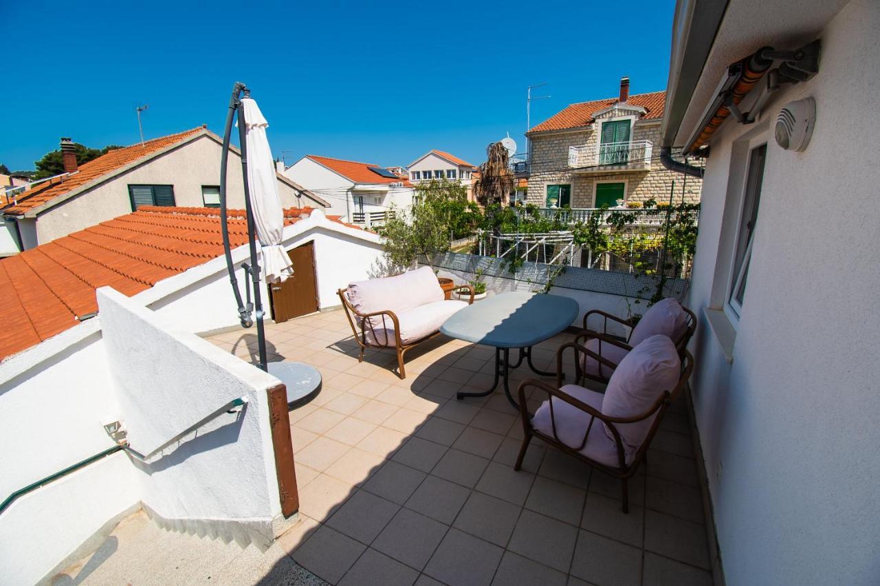 Apartments Happy Place Водице Экстерьер фото